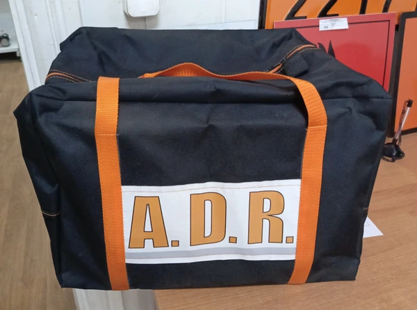 Фото Комплект АДР,  сумка АДР , комплект по ДОПОГ