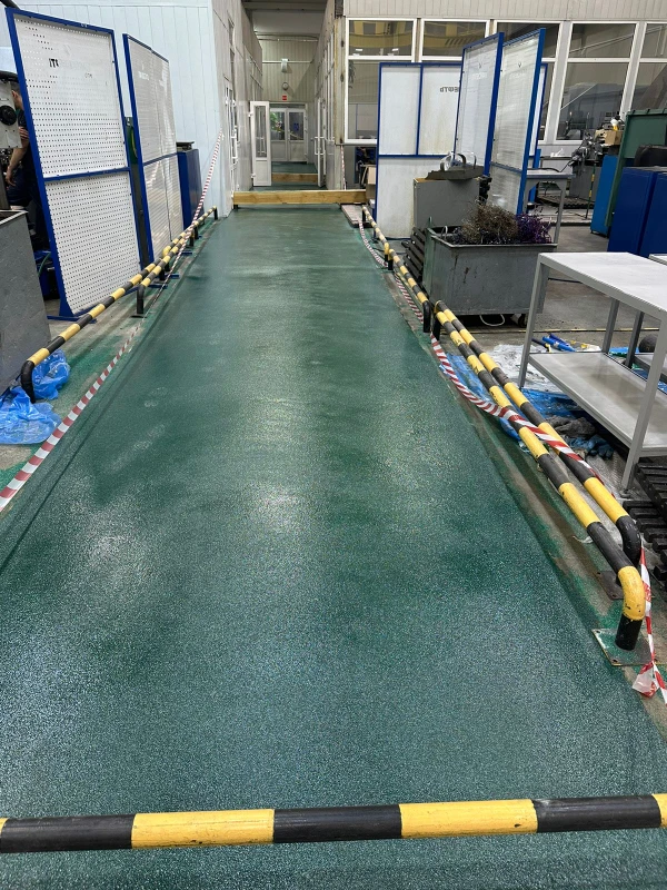 Фото Полимерный промышленный пол