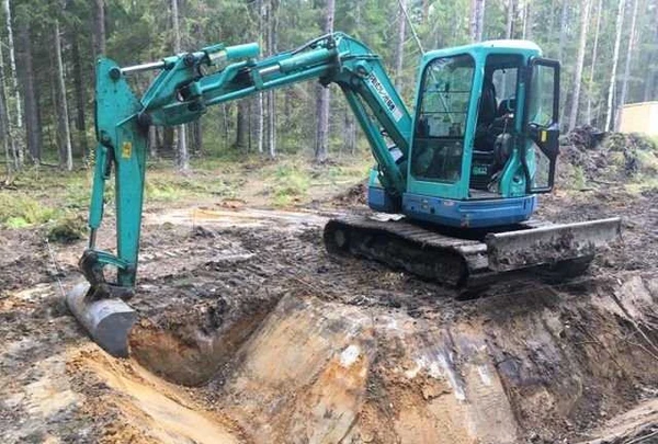 Фото Аренда гусеничного мини эксковатора Kubota RX-505