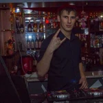 DJ, живой вокал, ведущая на ваше торжество