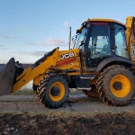 Услуги-аренда нового экскаватора -погрузчика JCB 3cx