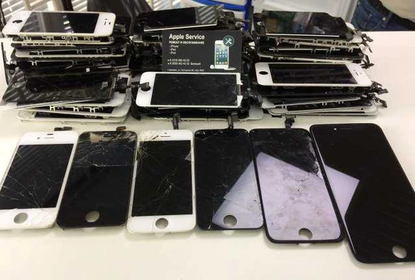 Фото Ремонт телефонов Apple iPhone, SAMSUNG