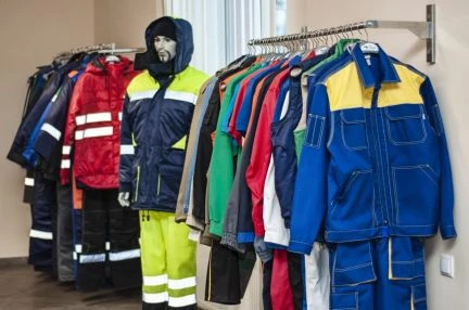 Фото Стирка спецодежды для предприятий и частных лиц