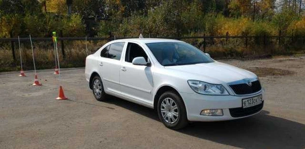 Фото Инструктор по вождению, автоинструктор