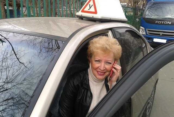 Фото Автоинструктор, инструктор по вождению