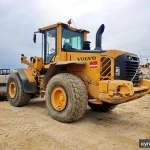 Фото №3 Volvo L120F б/у карьерный погрузчик фронтальный 4 куба