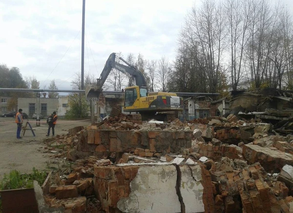 Фото Демонтаж, снос, разбор зданий и сооружений.