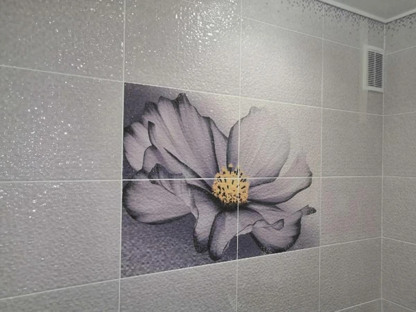 Фото Плиточник