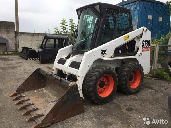 Фото Аренда, услуги мини-погрузчика Bobcat S130