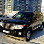 Аренда Toyota Land Cruiser 200 с водителем