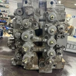 фото 4632973 Гидрораспределитель (Гидравлический распределитель) Hitachi ZX450-3, ZX470-3, ZX520-3.