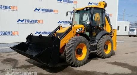 Фото JCB 4CX