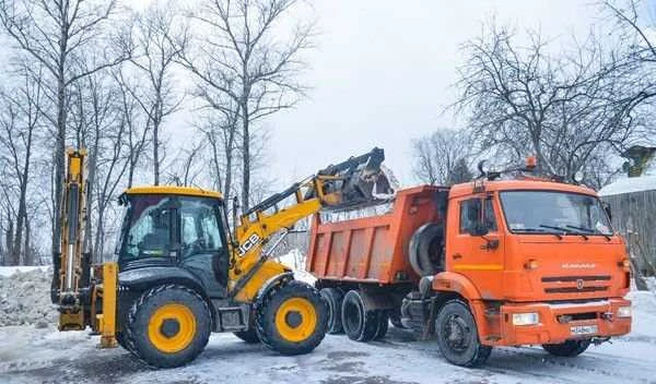 Фото Услуги экскаватора-погрузчика, самосвала