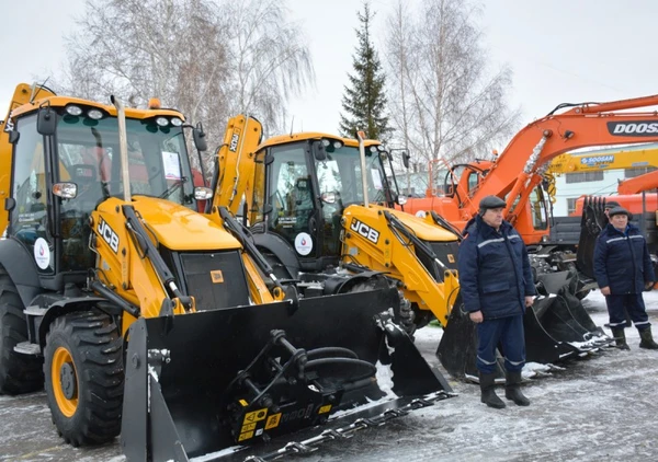 Фото Аренда экскаватор погрузчик jcb 3сх с гидромолотом