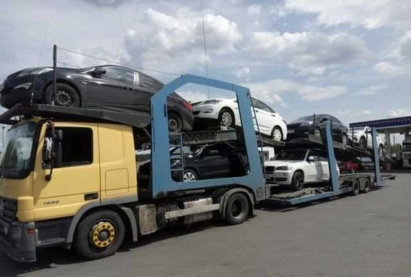 Фото Перевозка автомобилей автовозами