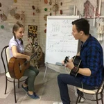 Уроки игры на гитаре(студия рядом с гч)