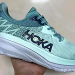 Фото №5 Кроссовки Hoka новые