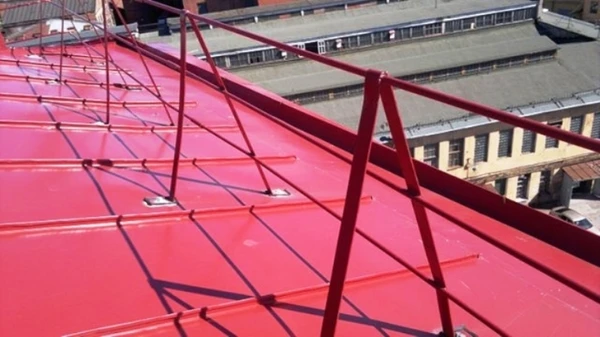 Фото Кровельное ограждение по ГОСТ и СНиП