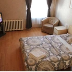 Фото №5 Сдаю 1-комн. квартиру на пр. Ленина, 40, посуточно (на часы, ночь, сутки)