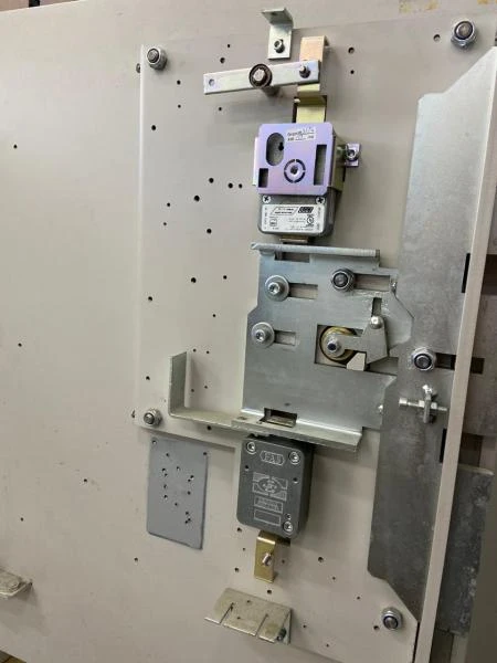 Фото Вскрытие замков входной двери и автомобиля