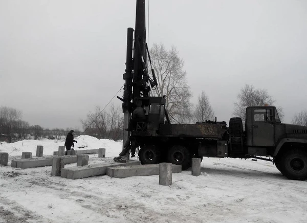 Фото Свайный, ленточный фундамент.