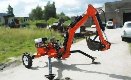 Фото Мини-экскаватор прицепного типа Mini Digger-2500