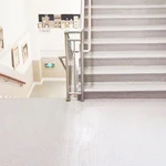 фото Цельнолитые ступени из каучука Kavia, аэропорты, тренажерные и спортивные залы