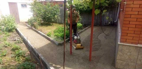 Фото Укладка асфальта, Асфальтирование