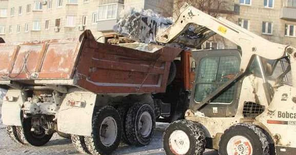 Фото Уборка и вывоз снега