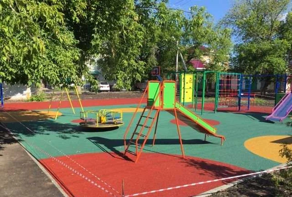 Фото Бесшовное резиновое покрытие