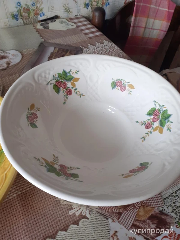Фото Новые тарелки и блюда