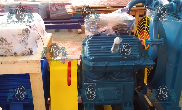 Фото компрессор 4ву1-5/9
