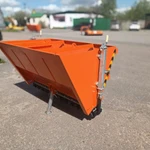 фото Вибрационный разбрасыватель