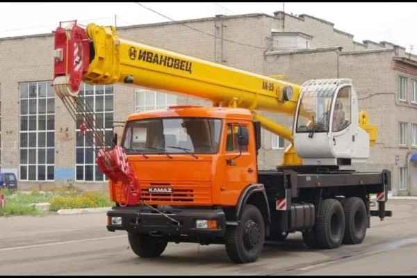Фото Услуги аренды автокрана КАМАЗ 