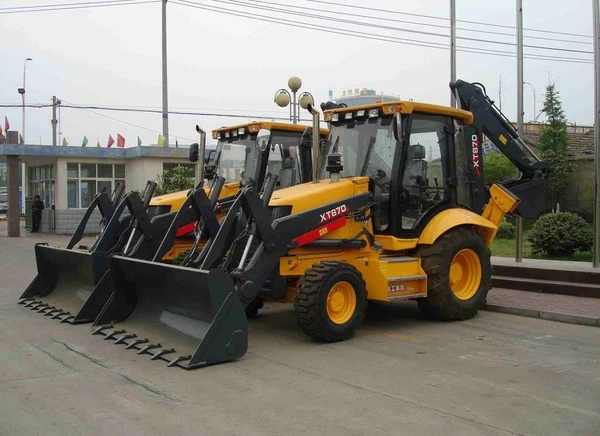 Фото Экскаватор погрузчик XCMG XT870H