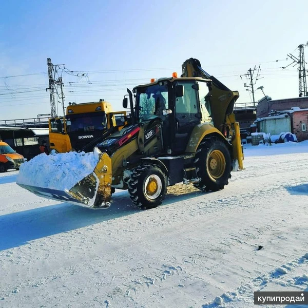 Фото Экскаватор-погрузчик СAT 428F2
