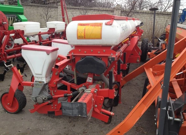 Фото Сеялка пропашная Agrolead DFT-02