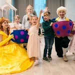 Фото №9 Аниматоры+ Шоу программы .Дед мороз и снегурочка в школу!