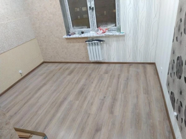 Фото Укладка ламината