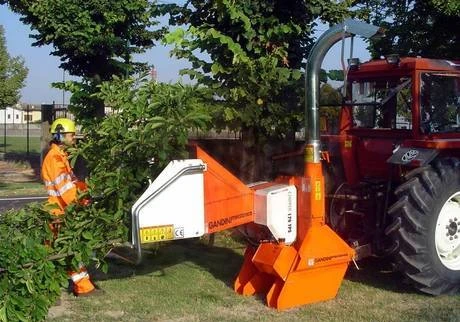 Фото Измельчитель веток прицепной Gandini Chipper 170 TPS