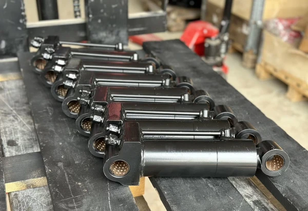 Фото Гидроцилиндр RG-25