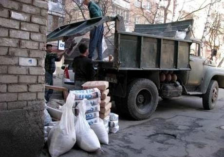 Фото Вывезем бытовой, строительный мусор