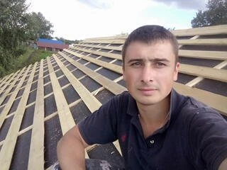 Фото Бригада из мастеров разных видов специальности