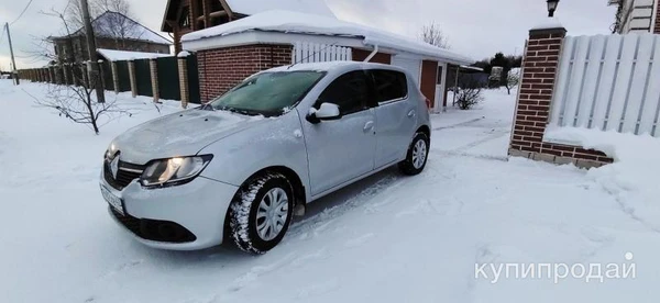 Фото Renault Sandero, 2015