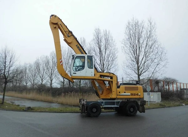 Фото Перегружатель колесный Liebherr A 924 C