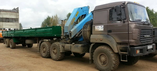 Фото Услуги Манипулятора - Урал - вездеход