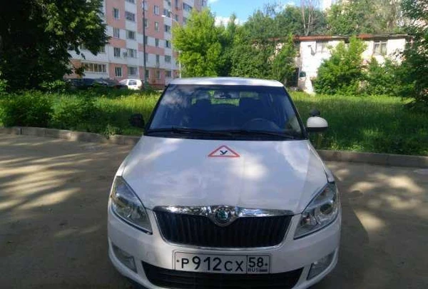 Фото Инструктор по вождению В (механика) и В AT(автомат