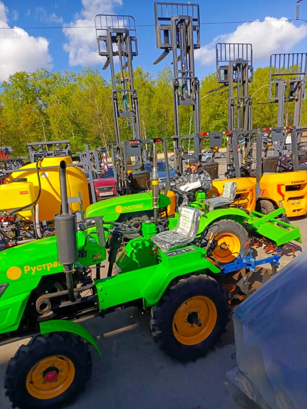 Фото Мини-трактор РУСТРАК Р-21, 2024 плуг 2х корпусной+фреза в подарок