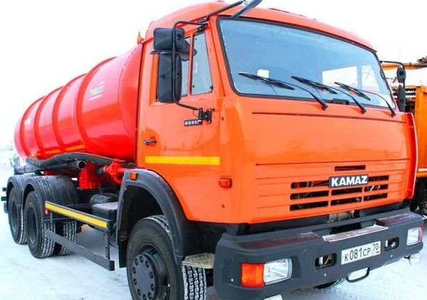 Фото Выкачка сливных ям