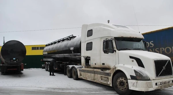 Фото Bonum изотермический полуприцеп для темных НП 35000 L